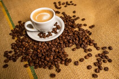 Consumo global de café pode superar produção 2021/22 e encolher estoques no Brasil