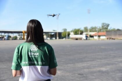 Técnicos recebem capacitação em pilotagem de drones para mapeamento rural em Cuiabá-MT