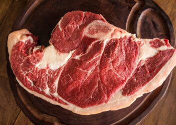 Produção mundial de carne deve crescer 13% até 2028