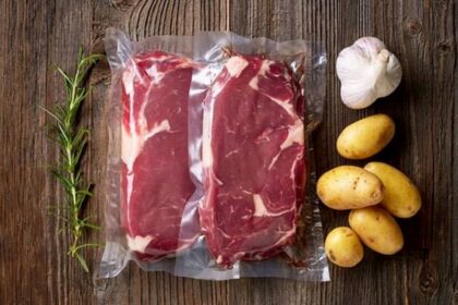 Baixa de preços das carnes minimiza alta de preços dos demais alimentos, diz FAO