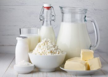 Leite: preço do leite e derivados segue em baixa