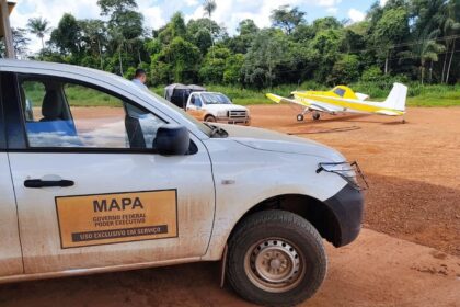 Mapa fiscaliza aviação agrícola e apreende agrotóxicos irregulares em Mato Grosso