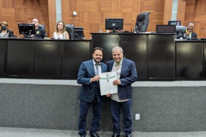 Presidente do Sindicato Rural de Cuiabá, Celso Nogueira, recebe Comenda do Mérito Agropecuário