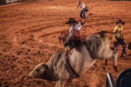 Expoagro: Valdecir Pereira Jr, de São José do Povo (MT), vence o rodeio da 54° Expoagro