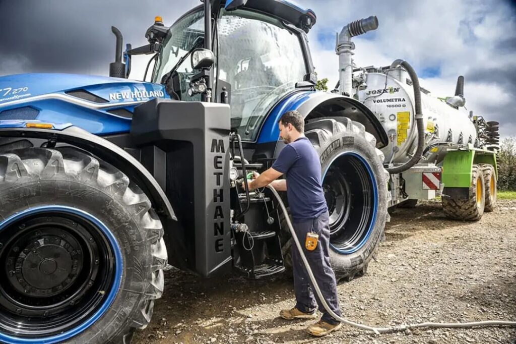 T7 Methane Power, primeiro trator do mundo movido a esterco de gado