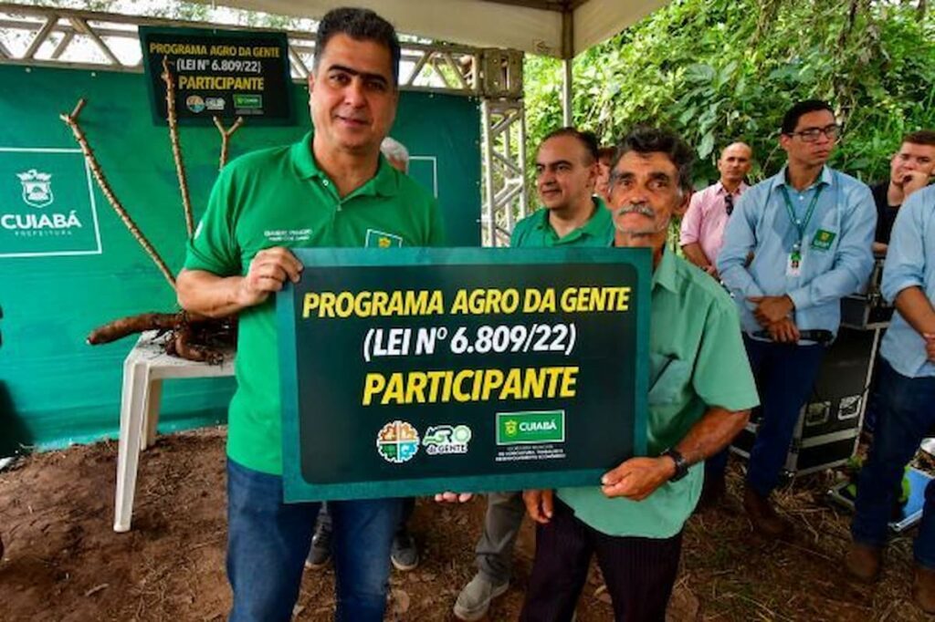 Prefeito lança 2ª etapa de programa de fomento ao cultivo da mandioca em Cuiabá