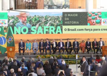 Lula anuncia Plano Safra 2023/24 com financiamento de R$ 364,22 bi