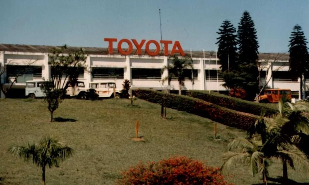Depois de 60 anos, Toyota encerra definitivamente fábrica no Brasil
