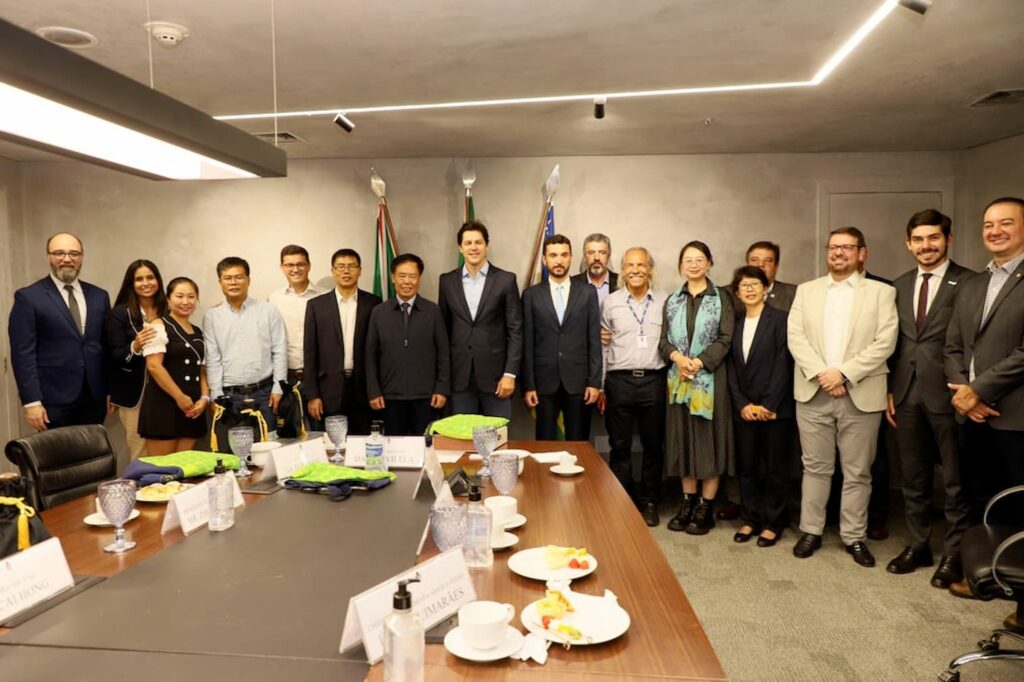Goiás recebe delegação chinesa para conhecer potencial de produção de arroz