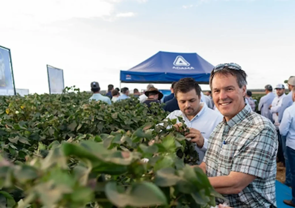 CEO global da ADAMA visita o Brasil e se reúne com líderes do agronegócio no Mato Grosso