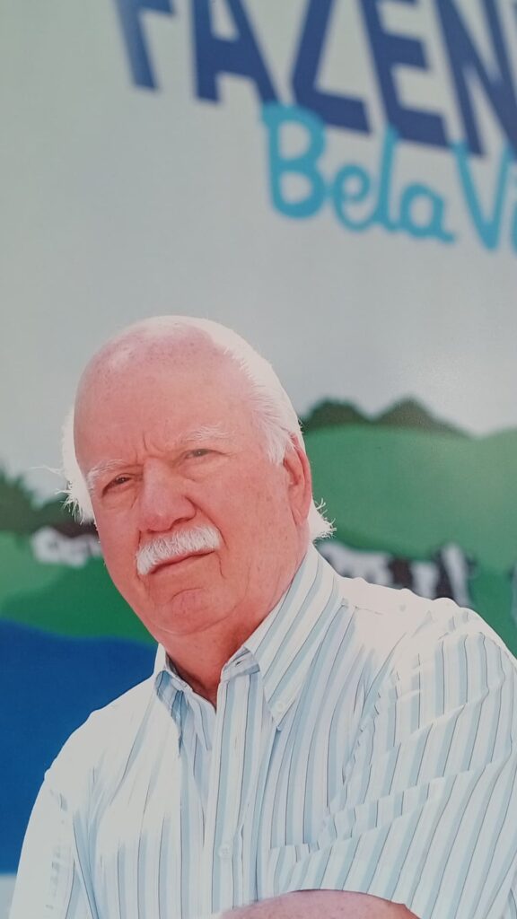 Como produzir 100 mil litros de leite por dia? Visitamos uma fazenda que faz isso