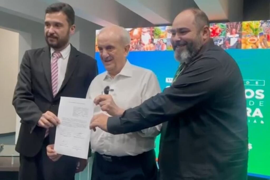 Goiás e Rede ILPF assinam acordo para fortalecer o Sistema ILPF no estado