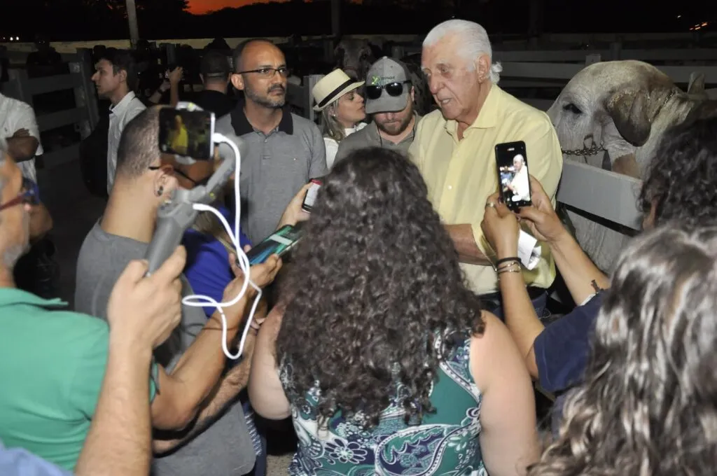 Jornalistas visitam Expoagro